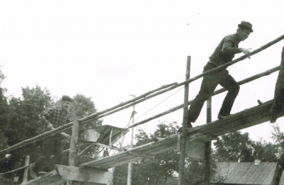 1971 r. Budowa plebanii
